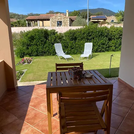 La Collina: Il Tramonto カスティアーダス